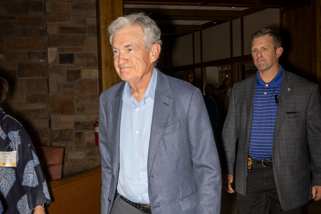 Jerome Powell Faces Politics, Inflation and Legacy at Jackson Hole