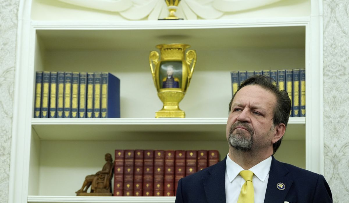 Sebastian Gorka rips CNN anchor Brianna Keilar for ‘distorting the facts’ about transgender shooter